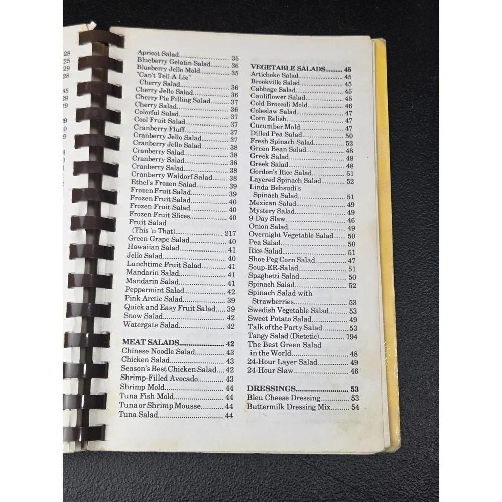 Meadowbrook United Methodist‎ Church Cookbook North Carolina ? 1990